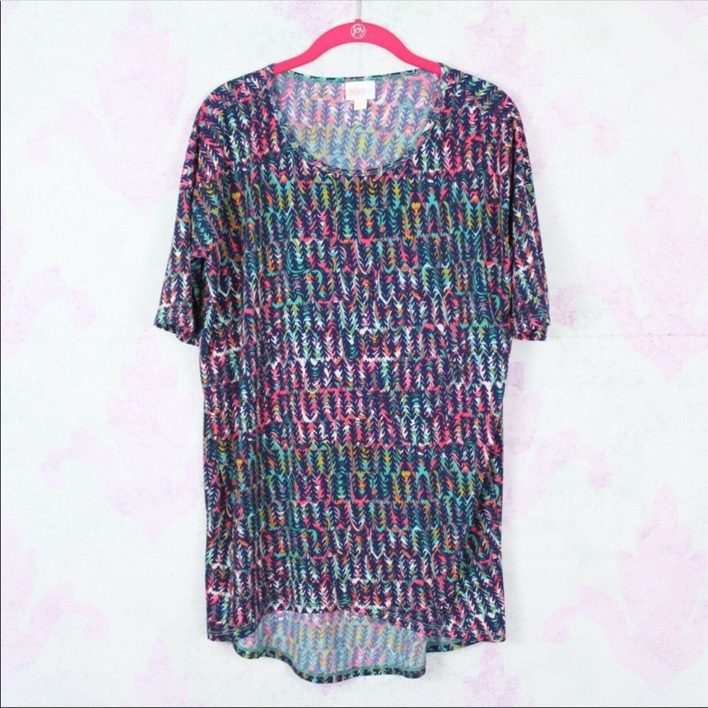 NWOT Lularoe Irma Hi Low top - Picture 4 of 11